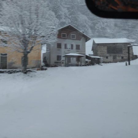 B&B Pra' Dei Cervi Telve Exteriör bild
