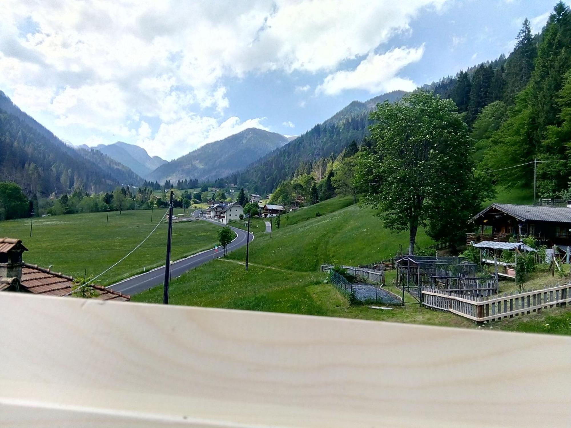 B&B Pra' Dei Cervi Telve Exteriör bild