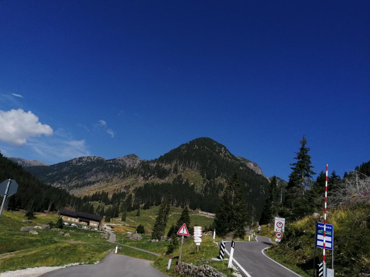 B&B Pra' Dei Cervi Telve Exteriör bild